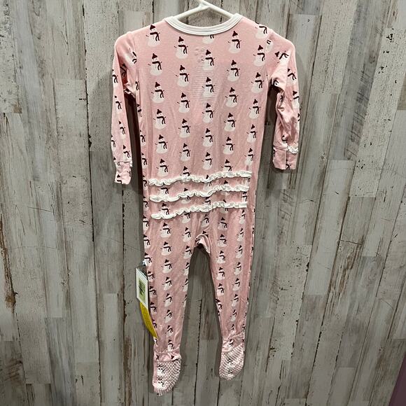 New KICKEE PANTS Print Muffin Ruffle Footie 2 Way Zipper Baby Rose Tiny Snowman - Picture 6 of 6